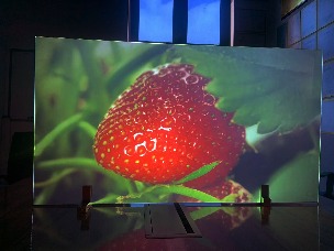 投影效果展示（关灯）